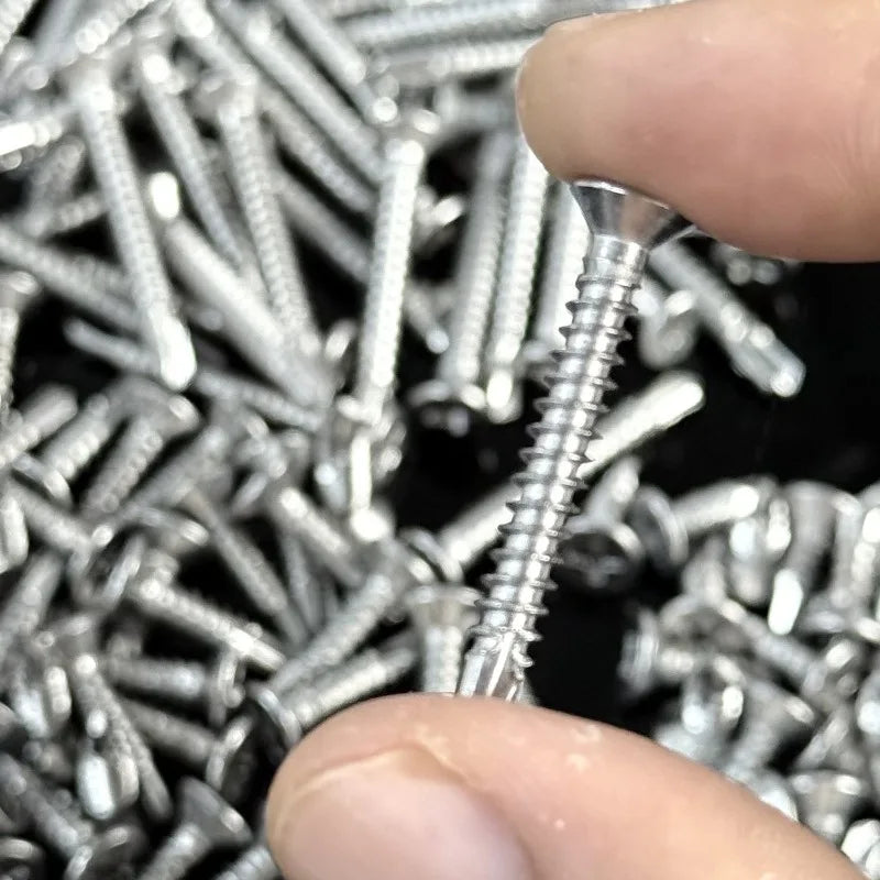 בורג קודח לפח פלדת על חלד